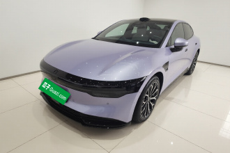 极氪007 2025款 四驱智驾版 75kWh
