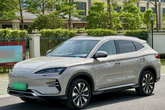 比亚迪 宋PLUS新能源 2025款 EV 520km 尊贵型