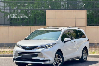 丰田 赛那SIENNA 2021款 2.5L混动 铂金版