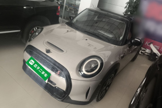 MINI 2022款 2.0T COOPER S 艺术家