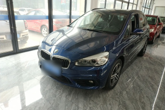 宝马2系旅行车 2016款 218i 运动设计套装