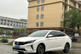 东风风神 奕炫 2020款 230T 自动炫酷版