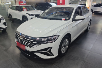 捷达VA7 2025款 1.4T 自动听劝版