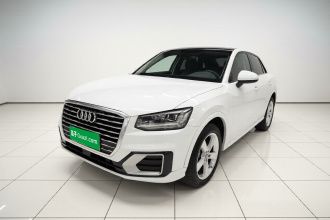 奥迪Q2L 2021款 35 TFSI 时尚致雅型