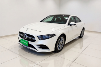 奔驰A级 2021款 A 200 L 运动轿车时尚型
