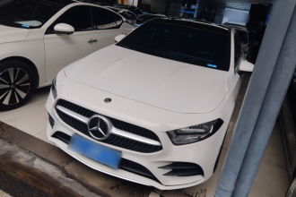 奔驰A级 2021款 A 180 L 运动轿车