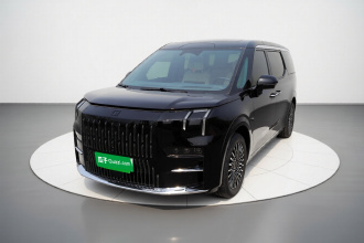 极氪009 2024款 七座过道版四驱 108kWh