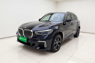 宝马X5 2022款 xDrive 40Li M运动套装