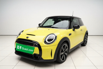 MINI 2022款 2.0T COOPER S 艺术家