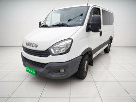 依维柯欧胜 2020款 2.3T 手动超瑞短轴高顶高功F1A