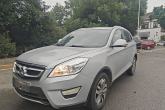 北京汽车 绅宝X65 2015款 2.0T 自动精英型
