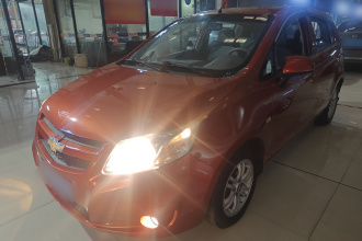 雪佛兰 赛欧 2013款 两厢 1.4L AMT优逸版