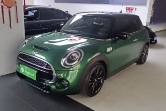 MINI 2021款 2.0T COOPER S 经典派