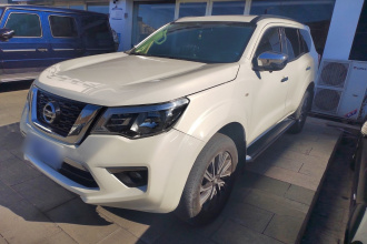 日产 途达 2018款 2.5L 自动四驱豪华版