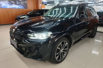 宝马X3 2022款 xDrive30i 领先型 M曜夜套装