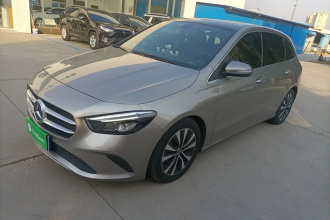 奔驰B级 2021款 B 200 动感型