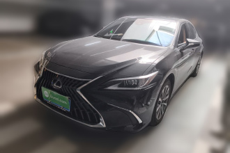 雷克萨斯ES 2023款 200 卓越版