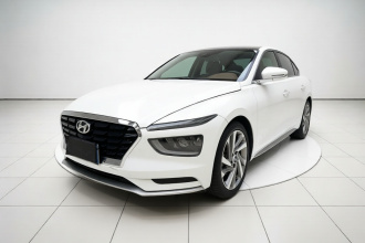 现代 名图 2021款 1.8L CVT LUX尊贵版