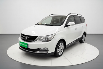 宝骏730 2016款 1.5L 手动舒适型 7座 国V