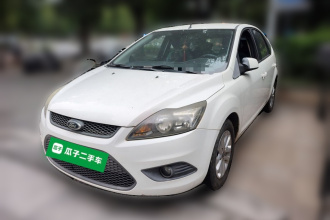 福特 福克斯 2013款 两厢经典 1.8L 手动基本型