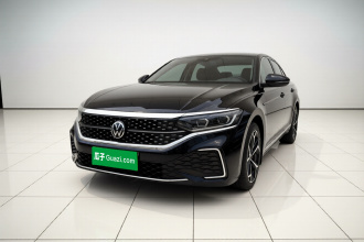 大众 帕萨特 2024款 380TSI 星空豪华版