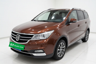 宝骏730 2019款 1.5L 手动时尚型 7座 国VI