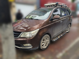 宝骏730 2016款 1.5L 手动豪华型 7座