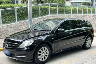 奔驰R级  R 320 4MATIC 商务型臻藏版