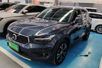 沃尔沃XC40 2021款 T4 四驱智远豪华版