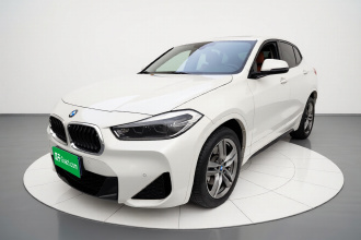 宝马X2 2021款 sDrive25i M运动套装