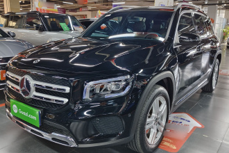 奔驰GLB 2023款 改款 GLB 200 时尚型