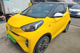 奇瑞QQ 小蚂蚁 2022款 甜粉款 半糖版 三元锂 30kW 301km