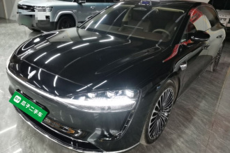 享界S9T 2025款 增程 Ultra长续航版 (192线激光雷达）