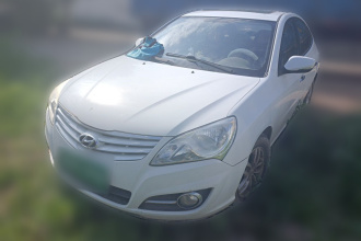 现代 悦动 2011款 1.6L 自动豪华型