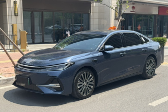 吉利银河 银河A7 2025款 EM-i 150km 星舰版