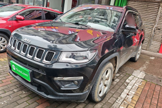 Jeep 指南者 2017款 200T 自动家享版