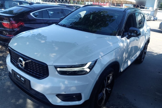 沃尔沃XC40 2020款 T4 四驱智远运动版