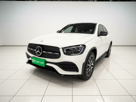 奔驰GLC轿跑 2020款 GLC 300 4MATIC 轿跑SUV