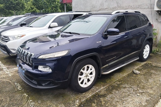 Jeep 自由光 2016款 2.0L 领先版