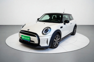 MINI 2023款 1.5T COOPER 艺术家