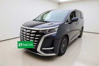腾势D9 2022款 DM-i 970 四驱尊荣型