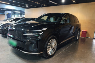 乐道L90 2025款 Max 六座版