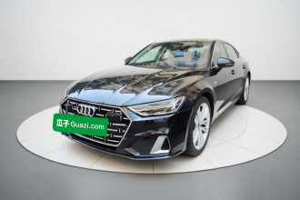 奥迪A7L 2024款 45 TFSI quattro 奢享型