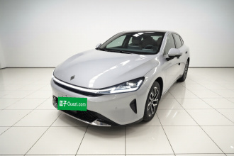 宝骏享境 2025款 插混 140km标准版