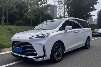 别克GL8新能源 2025款 陆尚 尊享版