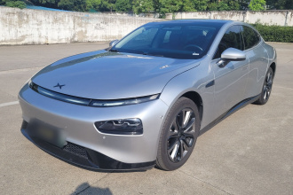 小鹏P7 2020款 586E