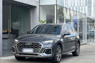 奥迪Q5L 2022款 改款 45T 豪华动感型