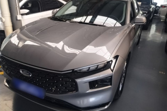 福特 蒙迪欧 2023款 EcoBoost 180 豪华型