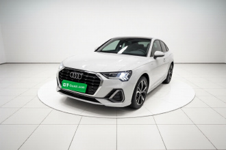 奥迪Q3 2019款 40 TFSI 时尚动感型