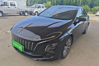 红旗E-QM5 2022款 431km 充电乐享版
